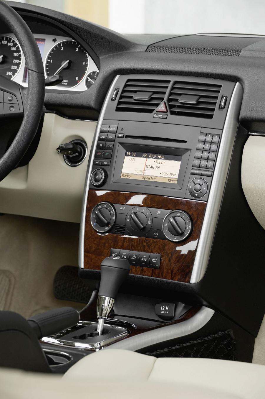  Mercedes-Benz B-Class 2009 года  (фото 19 из 86)
